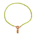 Böhmische handgefertigte grüne Perlenkette mit Goldverschluss und Naturmuschel-Anhänger - Grasgrün (Stil 2)