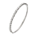 Vue macro du bracelet en titane argenté avec petits trèfles et incrustation de zircone - Style Trèfle à Quatre Feuilles Et Étoile (HMSZ045 Acier)