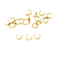 Makroansicht vergoldeter Edelstahl-Anhängerschlaufen für DIY-Schmuck und Halsketten - 3*7mm / Elektro-Gold