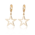 Détail de boucles d'oreilles pendantes étoile dorée polie avec centre ajouré brillant - 9# Étoile à Cinq Branches en Or