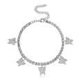 Funkelndes 4mm Strass-Fußkettchen mit fünf silbernen Schmetterlingen und verstellbarer Kette - Silber