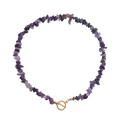 Halskette aus Amethyst-Splittersteinen mit goldenem Knebelverschluss in modernem Design - Violetter Stein Stil (ZW2299)