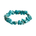 Elastisches Perlenarmband aus unregelmäßigen hellblauen Türkis Naturstein Splittern - Himmelblau
