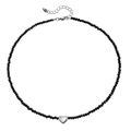 Handgemaakte zwarte kralenketting met een gepolijste zilveren hartjeshanger en een karabijnsluiting - Hart Hanger Stijl (ZW2944)