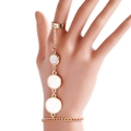 Bracelet-bague géométrique doré avec détails en nacre pour femme chic - Style de Coquillage Rond Gradué (ZW3096 Or)