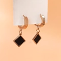 Elegante 18K Roségold Titanstahl Ohrringe mit geometrischem schwarzem Rautenanhänger - Square Black Plate (E012) / Roségold