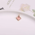 Pendentif fleur trèfle en verre rose et plaqué or pour la création de bijoux DIY - Pendentif Sertissage Trèfle / Rouge Rose