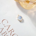 Pendentif carré en cristal bleu plaqué or 18k avec doubles boucles pour bijoux DIY - Opale Blanche