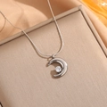 Collier croissant de lune en argent avec pendentif zircon et chaîne serpent élégante - Collier Croissant Strass / Acier