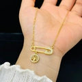 Collana in acciaio al titanio dorato 18k con graffetta diamantata e ciondolo albero della vita - Oro (430)