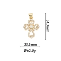 Vue détaillée d'un pendentif croix plaqué or avec opale et perles mesurant 34,3 mm - Croix Cœur Creuse - Opale Blanche (DZ382)