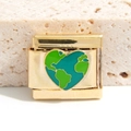 Italiaanse bedel in goud met hartvormig emaille en wereldkaartontwerp voor DIY-armbanden - Aarde Hart Stijl (MK-1127)