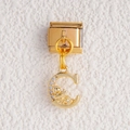 Gold stainless steel charm bracelet link featuring letter C and tiny astronaut pendant - Astronaut Letter C Style (MKDZ-485)