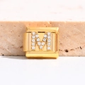 Maillon italien doré avec lettre M sertie de cristaux pour bracelet personnalisable - Lettre M (MK-3046)