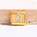 Italienisches Charm-Glied mit goldenem Finish und funkelndem Buchstaben Q aus Kristallen - Buchstabe Q (MK-3050)