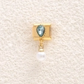Italian charm link with gold base featuring a drop-shaped ice blue stone and white pearl - Ice Blue Teardrop Gemstone (MKDZ-934)