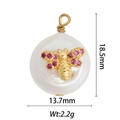Detailed macro of a 18k gold bee pearl pendant with pink gems and size measurements - Pink Stone Bee Style (DZ-1371)