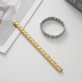 Dettaglio del bracciale a maglie modulari in oro italiano con incisioni a zampa d'animale - Impronta di Zampa Tutto Oro (BD-162) / 9mm / Oro