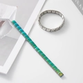 Dettaglio di braccialetti modulari Italian Charm in argento e finitura arcobaleno cangiante - Cinturino Sfumato (BD-298) / Sfumatura cangiante