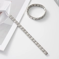Dettaglio di bracciali modulari italiani in acciaio inossidabile lucido argento - Stile Cinturino Acciaio (BD-354) / Colore acciaio