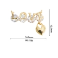 Détail du pendentif LOVE avec zircons micro-pave et cœur doré taille 16x12,5mm - Style LOVE avec Cœur (DZ-2846)