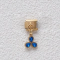 Charm modulare italiano con tre cristalli blu a goccia su base dorata in acciaio inossidabile - Stile Radiale a Tre Petali Dorati con Pietra Blu (GMKDZ-007)
