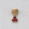 Charm modulare italiano in oro con trifoglio di cuori rossi per bracciale fai-da-te - Stile Quadrifoglio a Tre Cuori Rossi (GMKDZ-008) / Oro