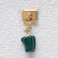 Charme modulaire italien avec pendentif poivron vert brillant et finition dorée - Module Chili (MKDZ-624)