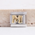 Modulares Edelstahl-Armbandglied mit glänzendem goldfarbenem Buchstaben M - Buchstabe M(MK-1014)