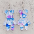 Boucles d'oreilles ours en résine à paillettes dégradé bleu avec crochets - Texture Sable Mouvant Bleu-Violet (JE1026D)