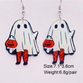 Detailopname van Halloween spook oorbellen van acryl met pompoen en stippen sokken - Spook Met Lantaarn En Rode Sokken Stijl (JE1096C)