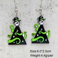 Detailansicht der Halloween-Acryl-Ohrringe mit Totenkopf und grünen Tentakeln - Hexenhut Skelett (JE1135D)