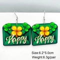 Details von St. Patrick's Day Holzohrringen mit grünem Kleeblatt und Happy-Schriftzug - Grüner Umschlag Happy Stil (JE1205D)