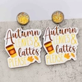 Primer plano de pendientes de madera Autumn Leaves & Lattes con purpurina amarilla y diseño - Estilo Hojas de Otoño y Latte (JE1400A)
