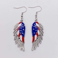 Orecchini ad ala Independence Day con motivo bandiera USA in rosso bianco e blu smaltato - Stile Ali (JE1265E)