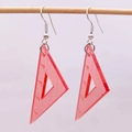 Boucles d'oreilles créatives en acrylique rouge translucide en forme de règle triangle - Style Équerre Rouge (JE177B)