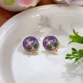 Pendientes de flor de esmalte púrpura con centro de perla y borde de oro perlado - Estilo de Flor de Cinco Pétalos Redonda de Esmalte Púrpura (Primavera 0012)