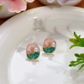 Pendientes ovalados vintage con esmalte rosa, diseño de trigo dorado y perla blanca - Estilo Pastoral de Esmalte Ovalado Verde Oscuro