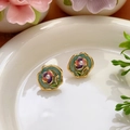 Pendientes de flores vintage con esmalte azul claro y bordes dorados ondulados - Estilo de Perla Artificial Redonda de Esmalte Cian Claro (Primavera 0043)