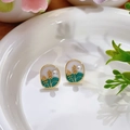 Pendientes ovalados de estilo vintage francés con hoja verde y perla blanca - Estilo de Paisaje Natural Ovalado de Esmalte Blanco (Primavera 0037)