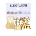 Set of 6 French vintage gold earrings featuring pearls, rhinestones and geometric textures - Crystal Stud And Hammered Metal Piece (WH0015-22)