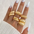 Set of 5 minimalist gold-plated alloy geometric rings featuring smooth and textured finishes - Style (HS2032-13)