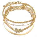 Set cavigliere dorate multistrato con ciondolo a farfalla, perle e catena a corda - Set Cavigliera Decorata con Perle e Farfalle Oro a Quattro Strati (KME1217)