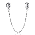 Detailansicht der silbernen Herz-Sicherheitskette mit Herzmustern für Charm-Armbänder - Hohles Herz Stil (PCT376)