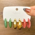 Set of 3 retro C-shaped resin hoop earrings in pink and green marble with gold accents - Gold Green Pink Marble (HS0032-17)