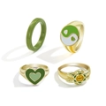 Set aus vier Ringen in Grün und Gold mit Herz- und Yin-Yang-Emaille-Designs - Grüngold Yin Yang Herz-Smile-Stil (33ZH-12530)