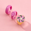 Rosa Ring-Set mit Emaillierung, Herz-Lächeln und buntem Wirbelmuster auf rosa Grund - Pink-Violetter Smile-Spiral-Emaille-Stil (33ZH-11582)