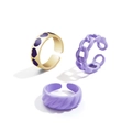 Dreiteiliges Ring-Set aus Gold und Lavendel-Emaille mit Herz- und Kettendesign - Violetter Herzkette- und Diagonalstil (33ZH-12349)