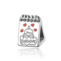 Abalorio de corazón plateado con tarta de cumpleaños y corazones rojos para pulseras - Abalorio de Cuaderno de Cumpleaños (CCT753)