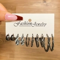 Set di 5 paia di orecchini a cerchio neri geometrici in metallo con perle finte - Set Perla Artificiale Intrecciata Canna di Fucile (HS423-10)